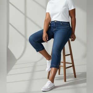 Vera Wang Simply Vera Straight Denim Capri Pants - Size 16P